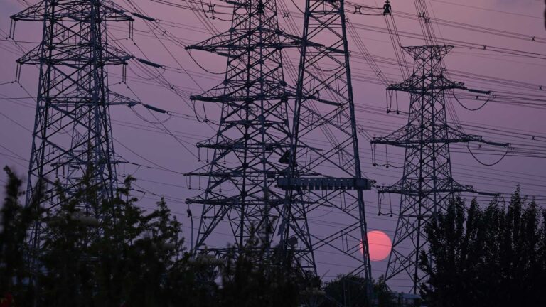 ألمانيا تحذر من تصاعد الهجمات الإلكترونية على قطاع الطاقة.. وخبيرة أمنية تطالب بتعزيز الحماية