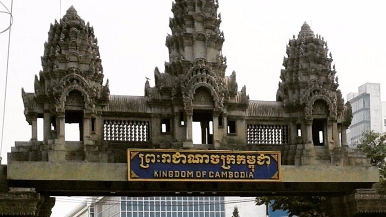 تصعيد سيبراني: مجموعة AnonSecKh الكمبودية تستهدف مؤسسات تايلاندية عقب توتر حدودي