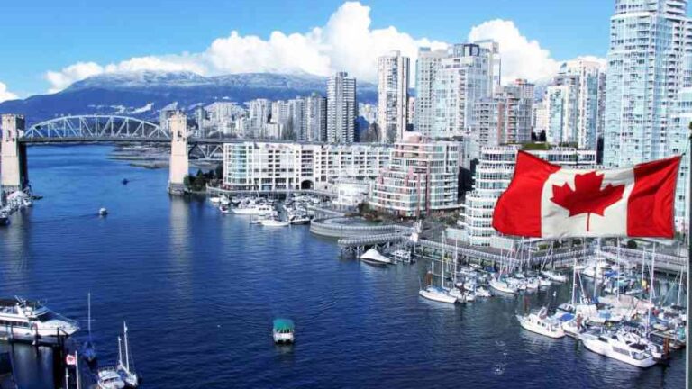 كندا تحذر من هجمات "هاكتيفيست" تستهدف البنية التحتية الحيوية