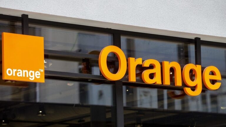 اختراق ضخم يستهدف Orange Belgium ويعرّض بيانات 850 ألف عميل للخطر
